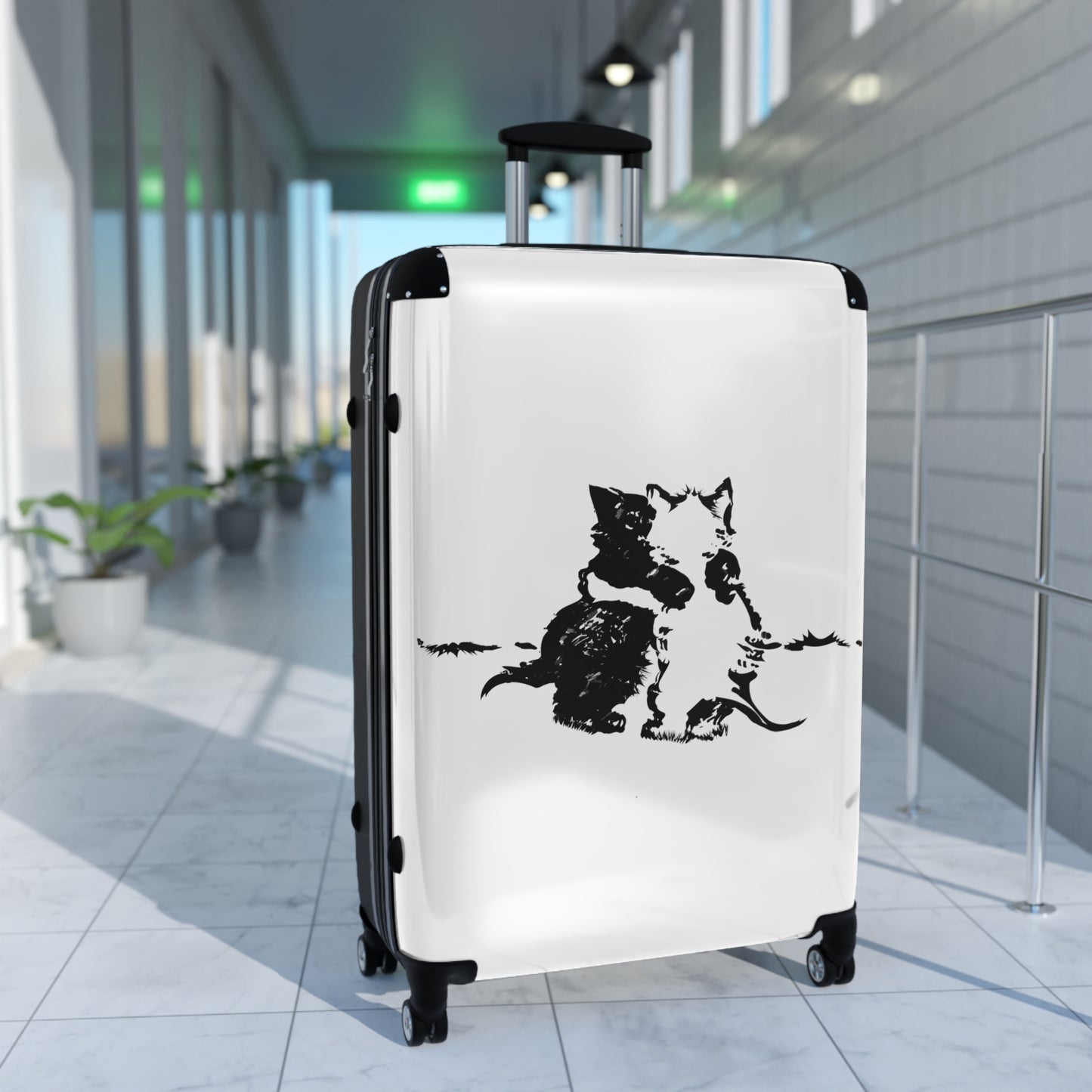 Kissing Black & White Suitcase